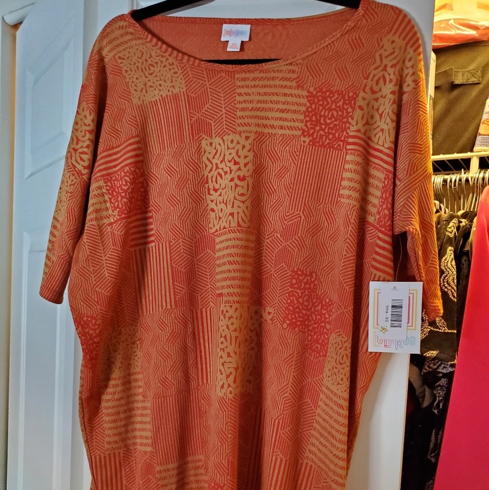 LulaRoe Irma Top